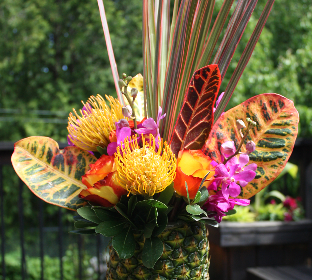 Pineapple arrangement